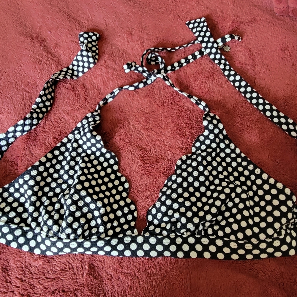 Black & White Bikini Top